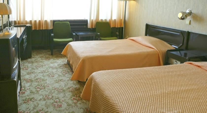 Hotel Bulgaria ドブリチ 部屋 写真