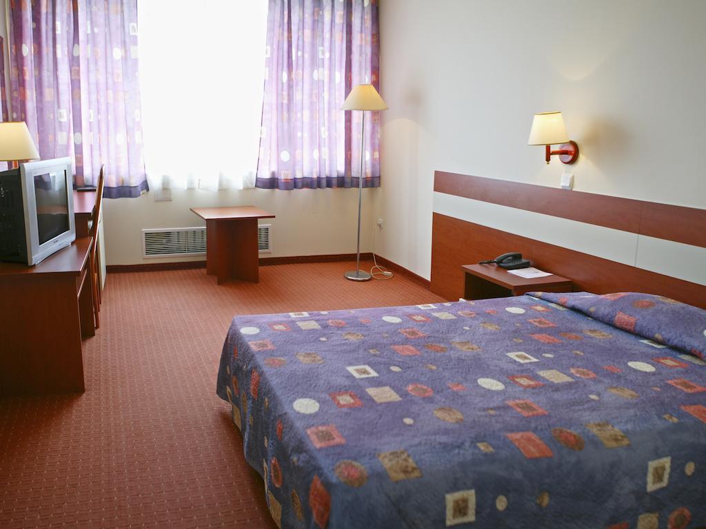Hotel Bulgaria ドブリチ 部屋 写真
