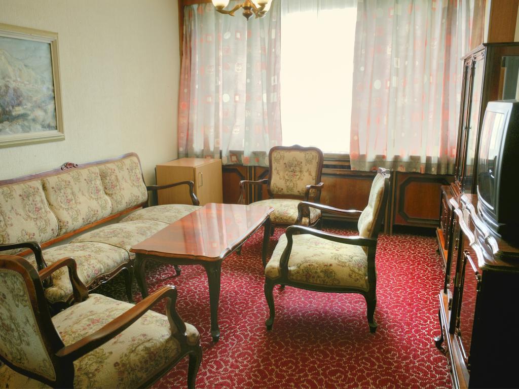 Hotel Bulgaria ドブリチ 部屋 写真